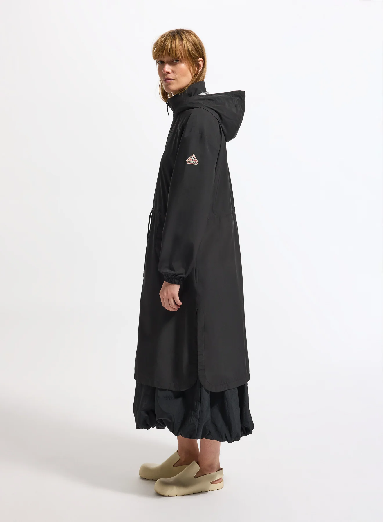 Parka longue imperméable femme à capuche Pyrenex Gemme noire - Image 3
