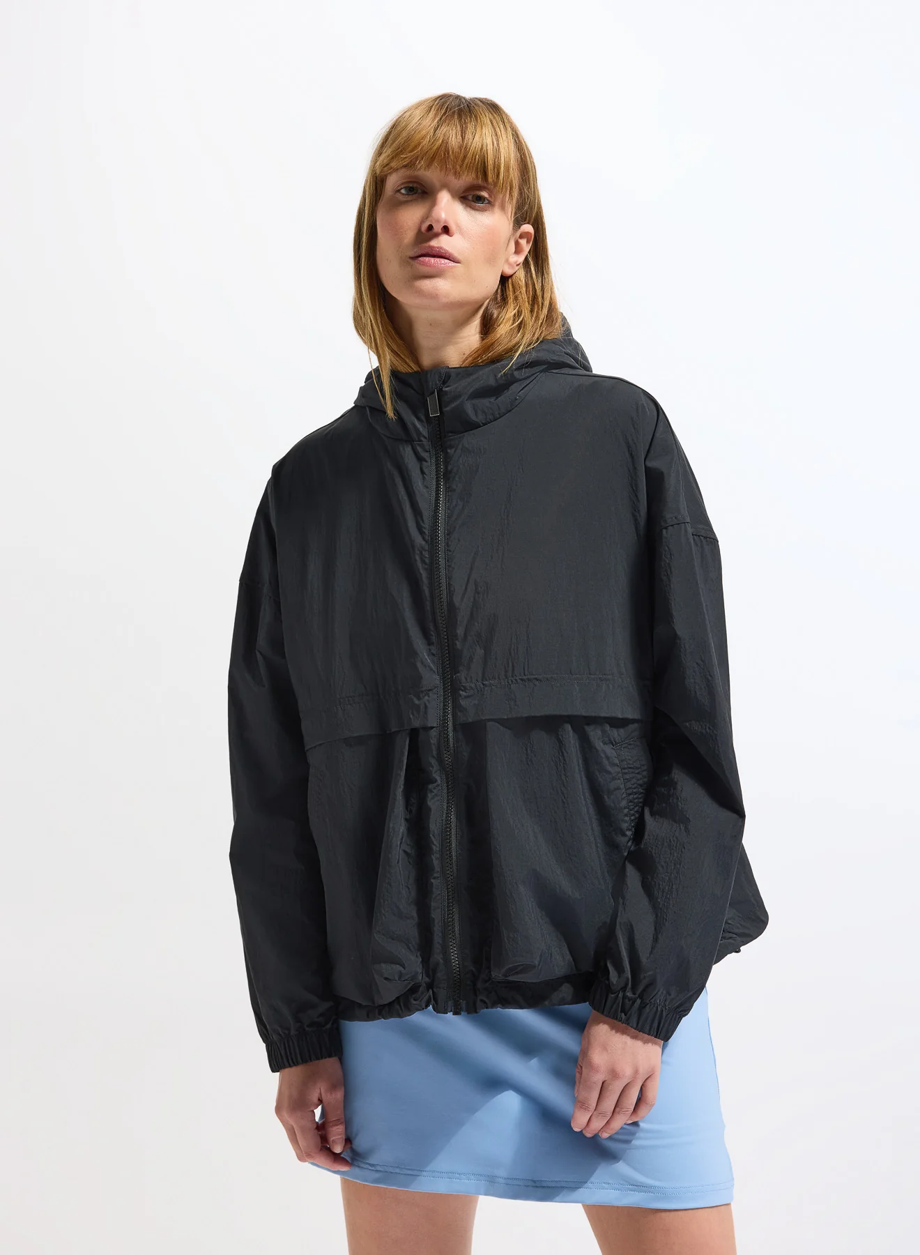 Coupe-vent court femme en tissu recyclé Pyrenex Yoko Black