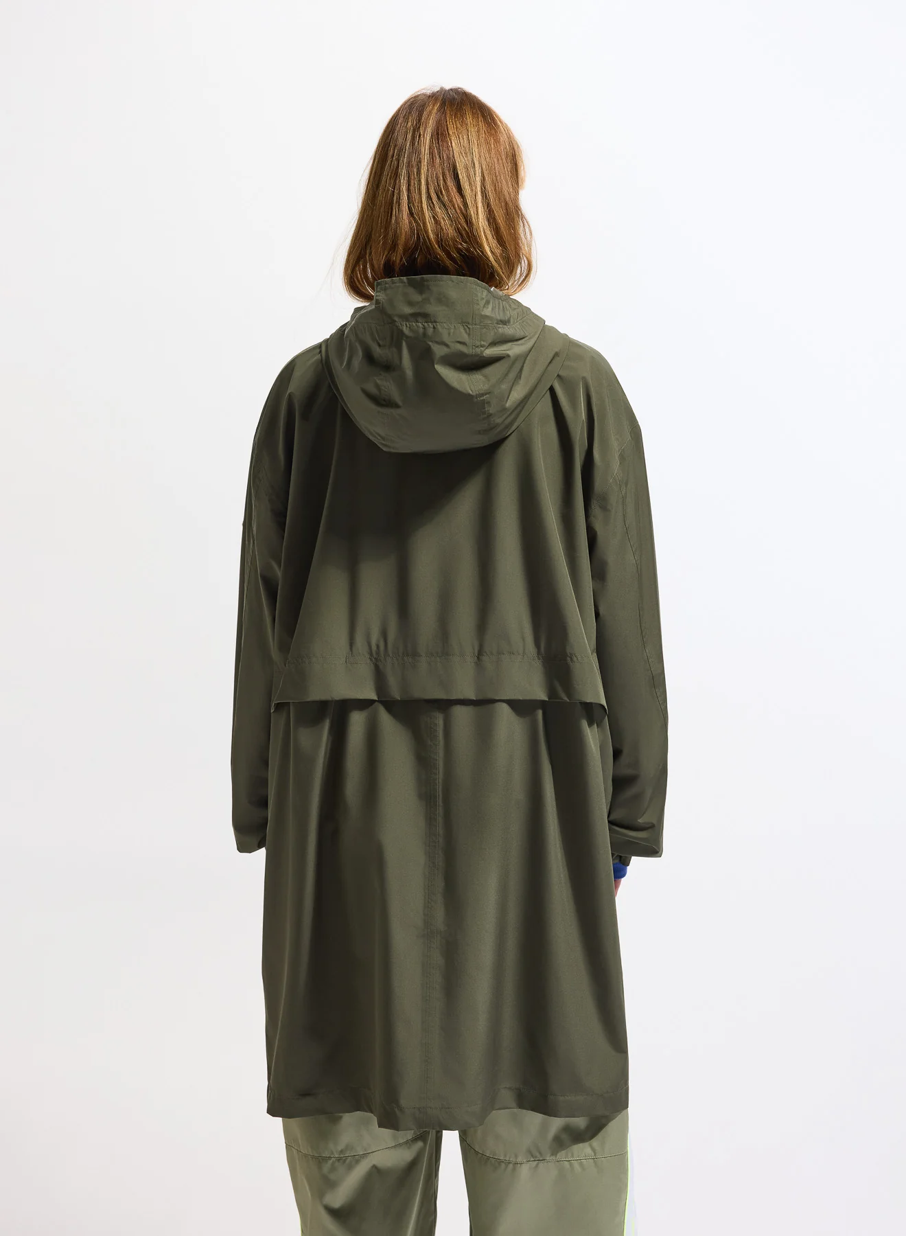 Parka longue imperméable unisexe Pyrenex Eissaure kaki - Image 10