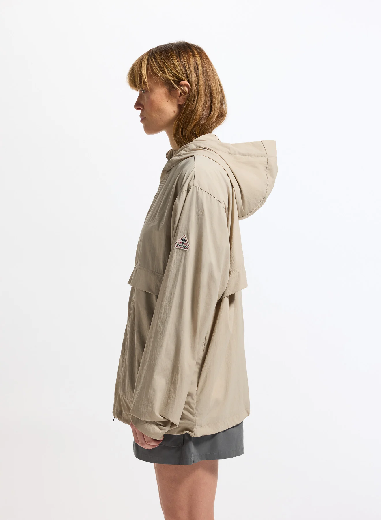 Coupe-vent unisexe à capuche Pyrenex Soulere beige - Image 6