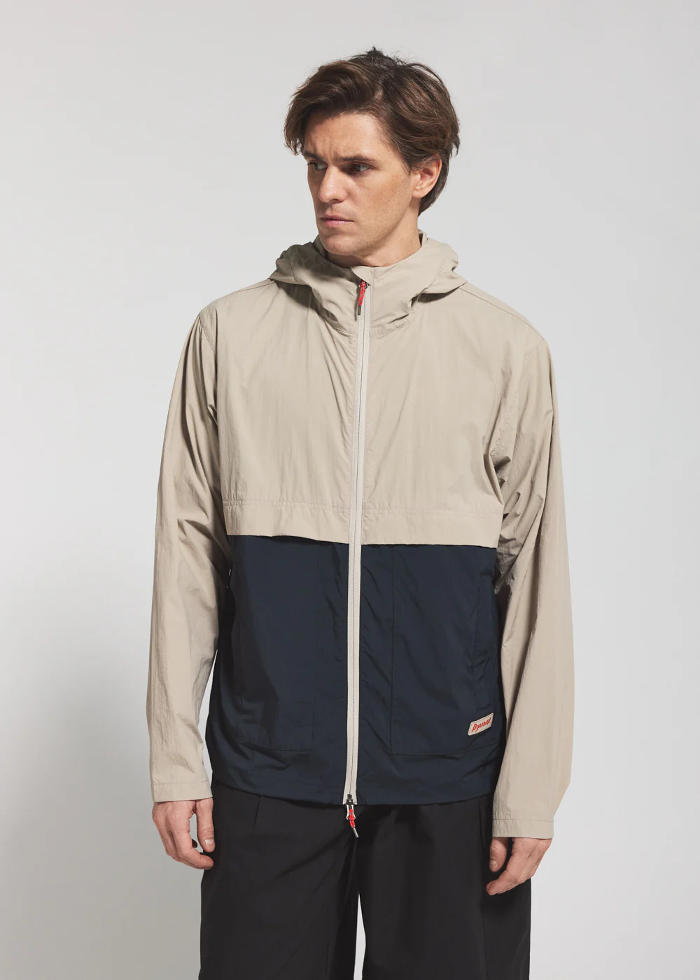 Coupe-vent unisexe à capuche Pyrenex Soulere beige