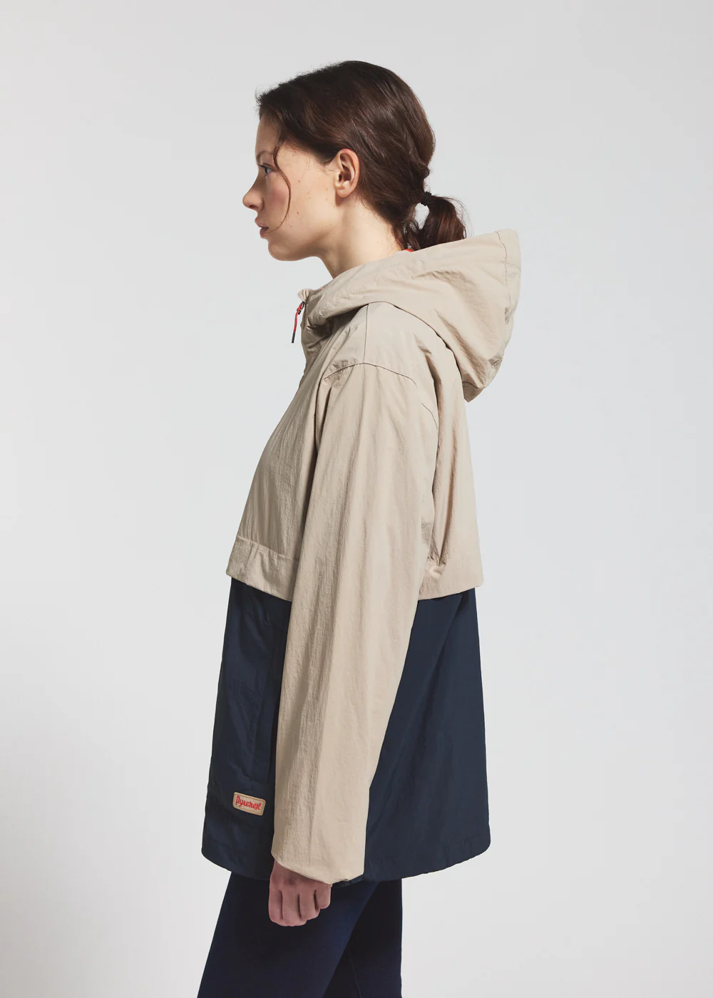 Coupe-vent unisexe à capuche Pyrenex Soulere beige - Image 5