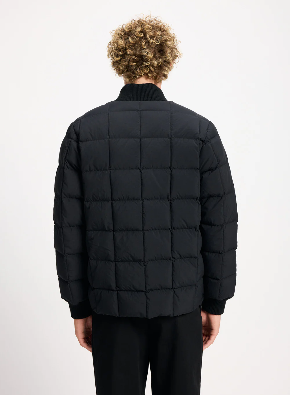 Veste doudoune homme Pyrenex Flight à piquage carré noire - Image 4