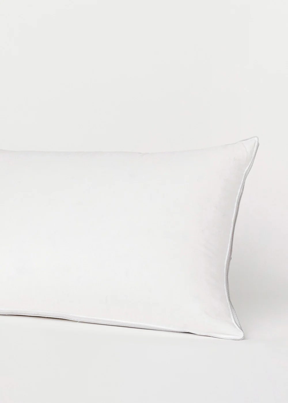 Oreiller Morzine plat en duvet naturel Pyrenex