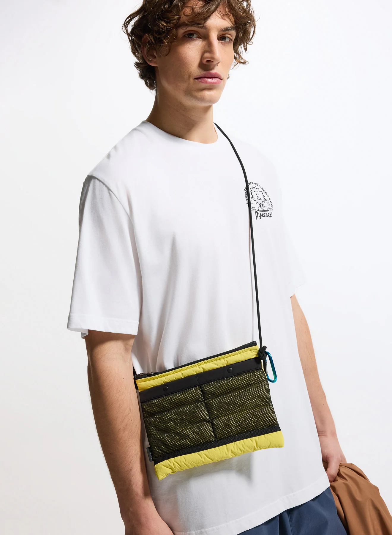 Pochette matelassée à bandouilère Pyrenex Spinelle jaune